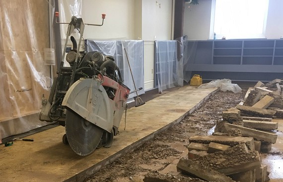 Diamond cutting concrete deals